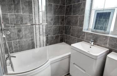 October Disc - Long Stay - Contractors - Foto 25