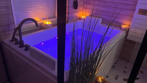 Jolie Maison avec Balnéothérapie - Foto 2