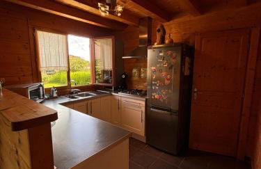 Maison écoresponsable classée 3 étoiles avec son jardin clos - Foto 12