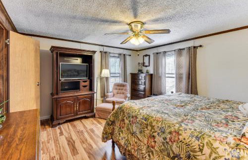 Countryside Haven with Spacious Yard in Tamassee! - Foto 13