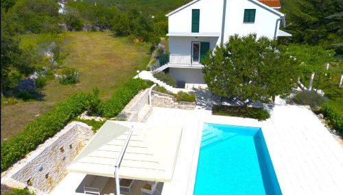 Villa Bacio with heated pool, starlink internet - Foto 2