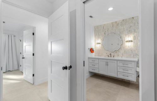 Guadalupe Bluff Modern House - Foto 71