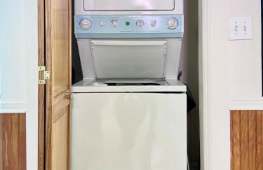 Ten Minute Commute to NYC - Foto 25