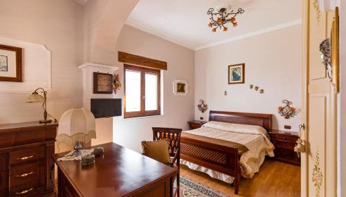 Domus Aenaria - Elegant & Spacious Villa Central Ischia - Walk to Beach - Foto 3