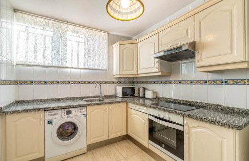 Playa del Duque Villa - 10 min walk to beach - Foto 7