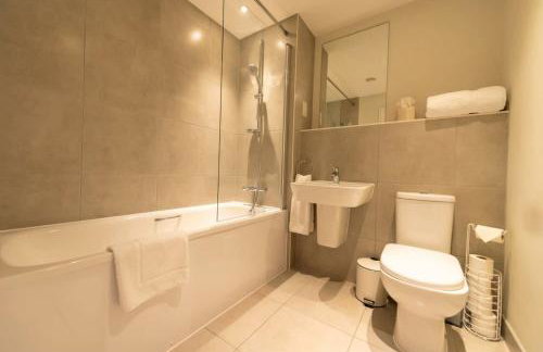 Fantastic 1 Bed Apartment in Crawley - Foto 4