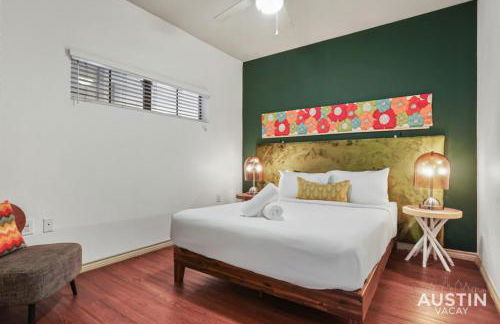 Dual Urban Oasis 8BR in Vibrant North Loop Hub - Foto 37