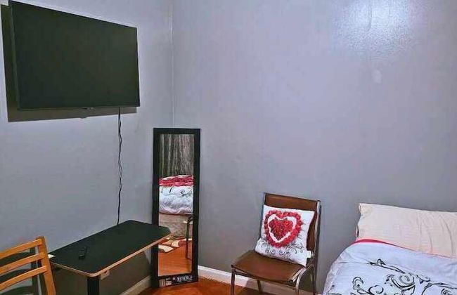 ROOM D 6 MINS EWR AIRPORT CLOSE TO NY - Foto 4