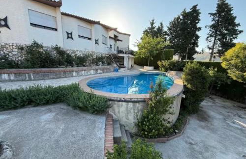 Casa acogedora con chimenea, piscina y vistas a la Sierra - Foto 18