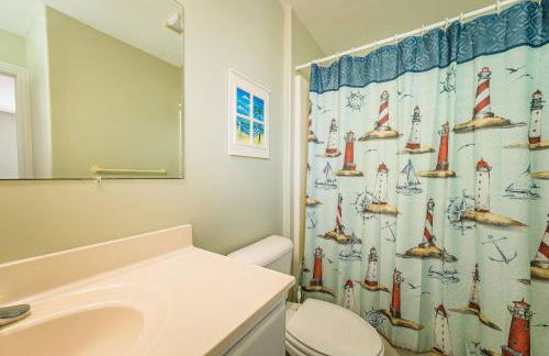 The Thunderbird - Nags Head MP 16, Oceanfront, Indoor Pool, Rooftop Pool, Hot Tub, Gazebo, Pets OK - Foto 46