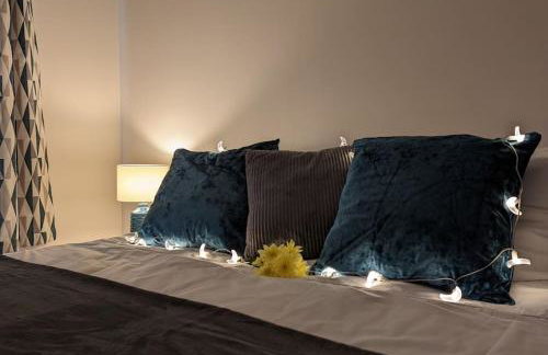 Beautiful 2 bedroom flat overlooking golf course - Foto 16