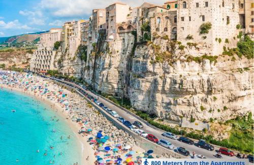 DANIEL SUPERIOR APARTMENTS - Tropea City Center - 250m from the Train Station - Foto 20