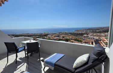 Views, international channels, A-C, pool, bar - Foto 1