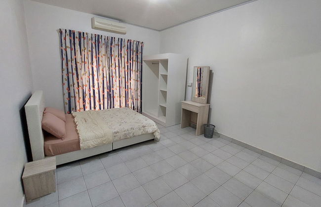 Marina Court - Stay In Borneo - Foto 5