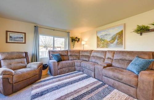 Family-Friendly Cottage with Playground in Centralia - Photo 4