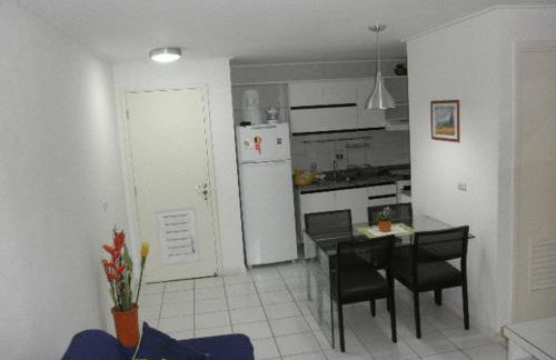 NA BEIRA MAR DE PAJUCARA- EDIF NEO- APARTAMENTO QUARTO E SALA- TEM VARANDA - VISTA LATERAL DO MAR- RUA JULIO PLECH FILHO 60 ESQUINA COM AVENIDA DOUTOR ANTONIO GOUVEIA - CONSUMO ELETRICO É PAGO No CKECK-OUT 1KWH É 1,35 REIAS - Foto 13