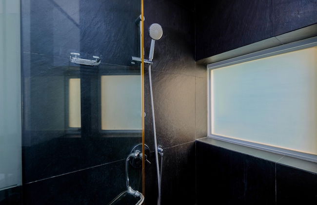 Spacious and Strategic 3BR One Park Gandaria Apartment - Foto 13