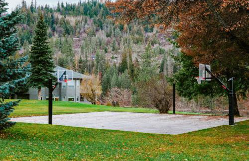 Cozy 2BR Condo Walk to Lake, Saltwater Pool and Golf - Foto 43