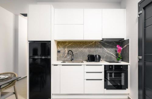 Limi Deluxe Sea View Suites - Private Pools - Foto 47