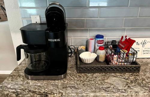 Spacious Vacation Rental with Stunning Lake Views from the Incredible Deck for an Amazing Getaway in Sabine National Forest in Hemphill, Texas - Foto 39