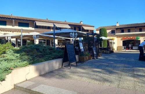 studio agay a 2 pas des plages - Foto 24