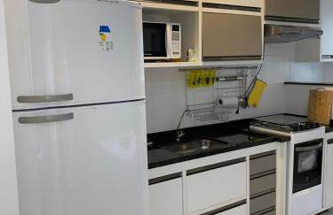 Lindo apartamento em Ubatuba com piscina e lazer - Foto 16