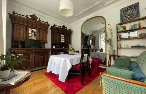 Chez Hélène, calme et verdure au centre historique - Foto 16