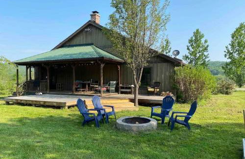 Rustic Cabin Wood Fireplace & Large Deck - Foto 24