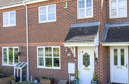 Bright 3BR House Ideal for Families & Groups - Foto 28