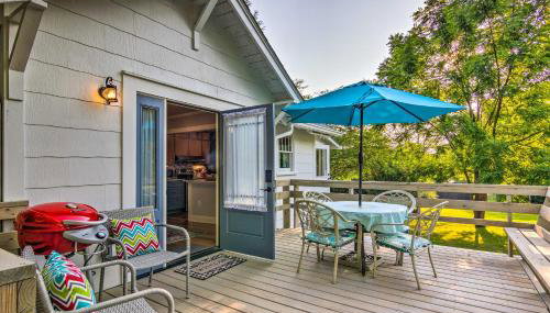 Restored Mars Hill Home on 1 Acre Walk to Town! - Foto 2