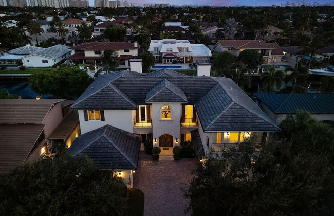 Luxury Home Villa D' Amore Southern Florida Paradise Sleeps 10 5 Bedroom Villa by RedAwning - Foto 60