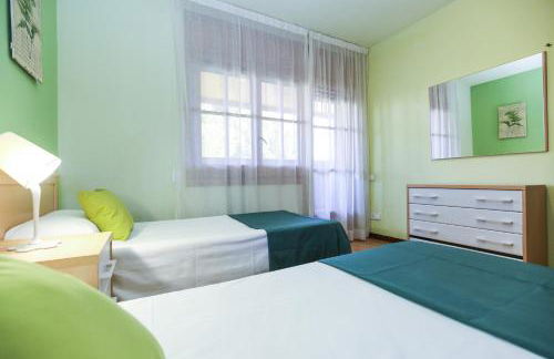 GERANIS VILLA ONLY FAMILIES Planet Costa Dorada - Foto 32