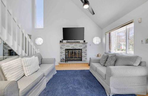 Cozy Poconos Mountain House with 3 bedrooms - Foto 63