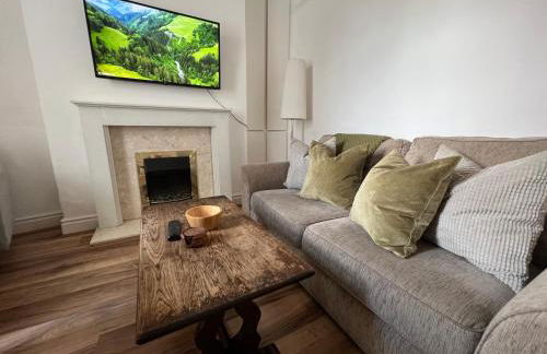 2025 Award Winner Liverpool Ivy House - 4 Bedrooms - Foto 16