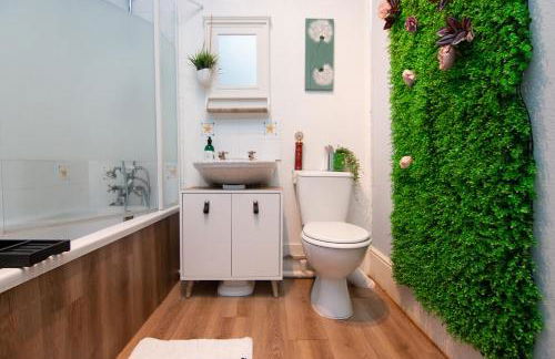 Ann Apartments opposite the Pier with sea view - Photo 21