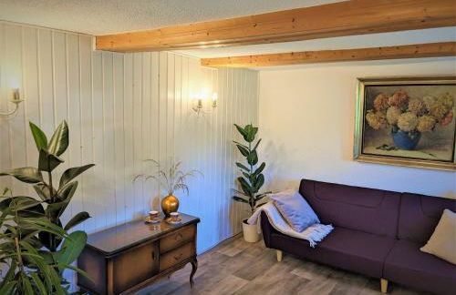 Lilly im Dorfe - Foto 8