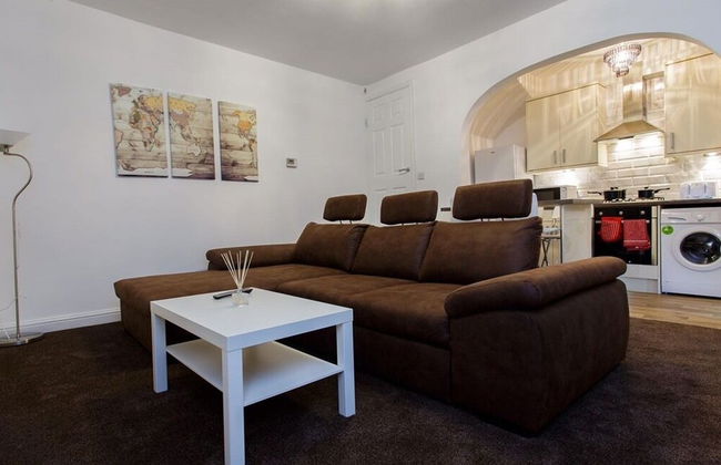 Shaftesbury Apartments - Photo 35