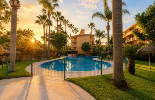 Marbella Dunas de Cabopino 2BR Apartment with private garden, swimingpool and parking - Magnolia Properties - Foto 31