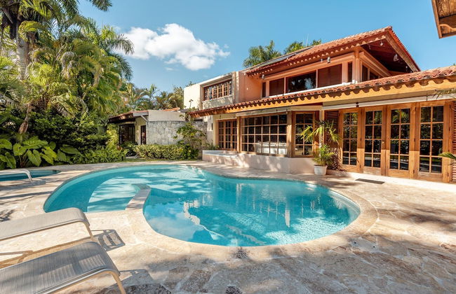 Villa Nearby Minitas w Poob bbq in Casa de Campo - Photo 1