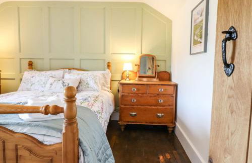 Alwyn Cottage - Photo 13