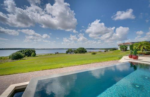 Groveland Home with Pool Luxurious Lakefront Oasis! - Foto 41