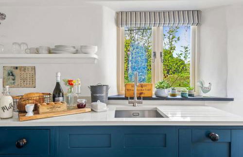 Luxury self-contained cottage for two with hot tub - Foto 14