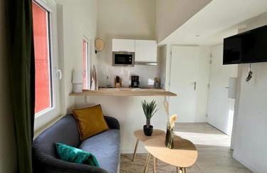 l'Apparté Saint Michel - T1bis - Métro - TRAM - Foto 3