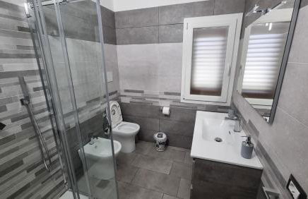 Villa Hippodrom-INDEPENDENT VILLA WITH POOL - Photo 21