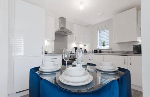 Cozy 2 Bed in Milton Keynes Free parking & WiFi - Photo 9