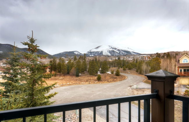 Bay Club Town Homes by CRMR - Foto 44