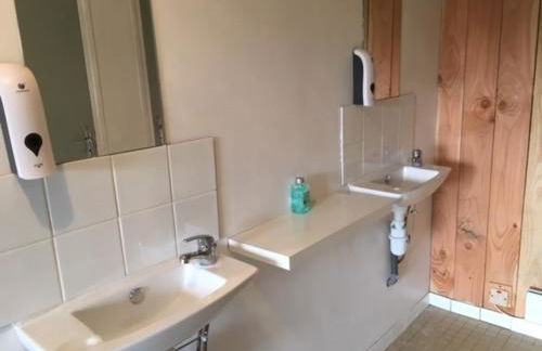 Inviting 2-Bed Cabin in Domfront En Poiraie - Foto 9