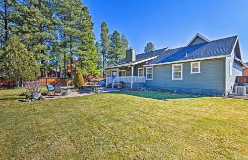 Near Trails, Lakes and Golf Pinetop Home with Deck - Foto 29