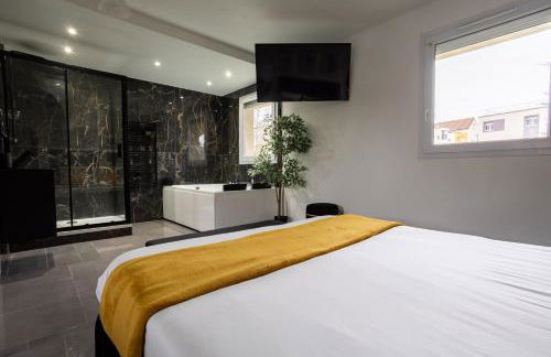 Evasion romantique avec jacuzzi - Foto 9