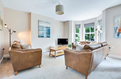 Quay House, North Coast 6 bedroom holiday home - Photo 11